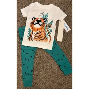 Carter's White and Green Tiger Pajama Set
